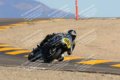 media/Oct-09-2022-SoCal Trackdays (Sun) [[95640aeeb6]]/Turn 12 (140pm)/